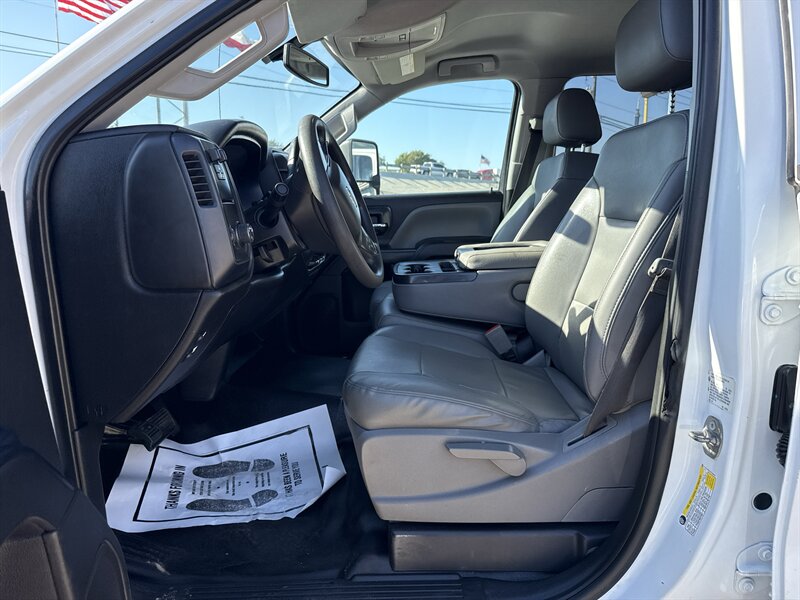 2018 Chevrolet Silverado 2500 Work Truck - Photo 13 - Arlington, TX 76011