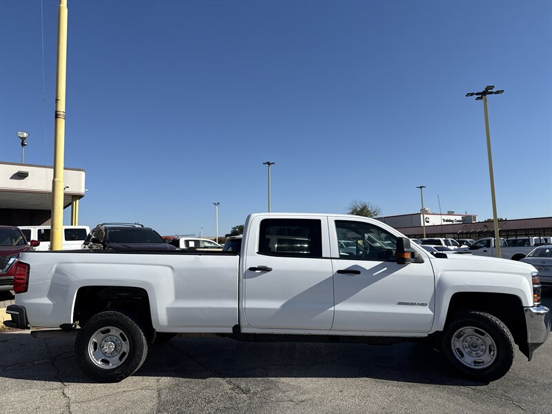 2018 Chevrolet Silverado 2500 Work Truck - Photo 4 - Arlington, TX 76011
