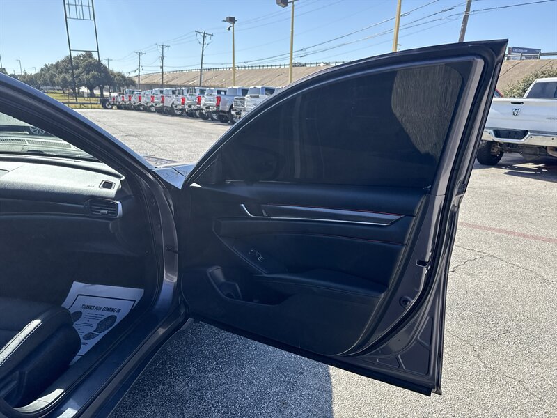 2019 Honda Accord Sport - Photo 20 - Arlington, TX 76011