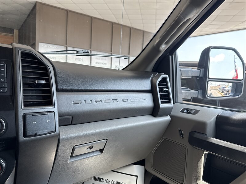 2018 Ford F-550 W - Photo 26 - Arlington, TX 76011