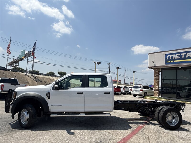2018 Ford F-550 W - Photo 8 - Arlington, TX 76011