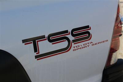 2009 Toyota Tacoma PreRunner V6   - Photo 16 - Arlington, TX 76011