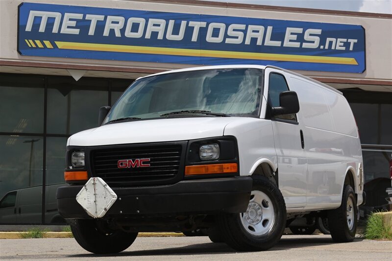 2012 GMC Savana Cargo