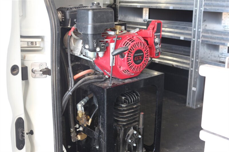 2019 Ford Transit 150 - Photo 33 - Arlington, TX 76011