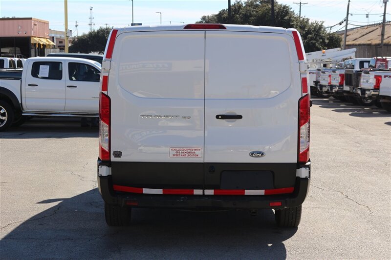 2019 Ford Transit 150 - Photo 8 - Arlington, TX 76011