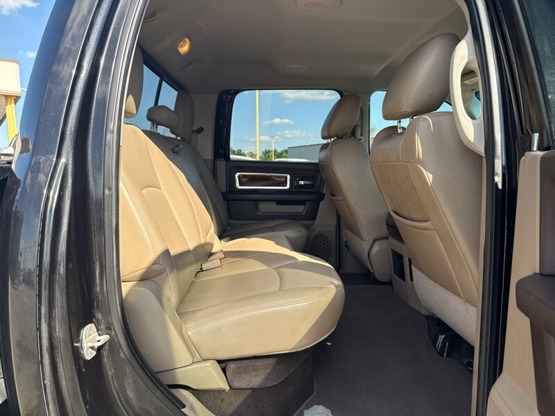 2011 RAM 1500 Laramie - Photo 20 - Arlington, TX 76011