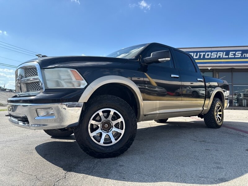 2011 RAM 1500 Laramie - Photo 10 - Arlington, TX 76011
