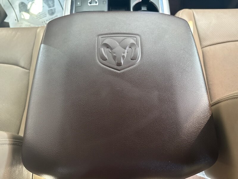 2011 RAM 1500 Laramie - Photo 30 - Arlington, TX 76011