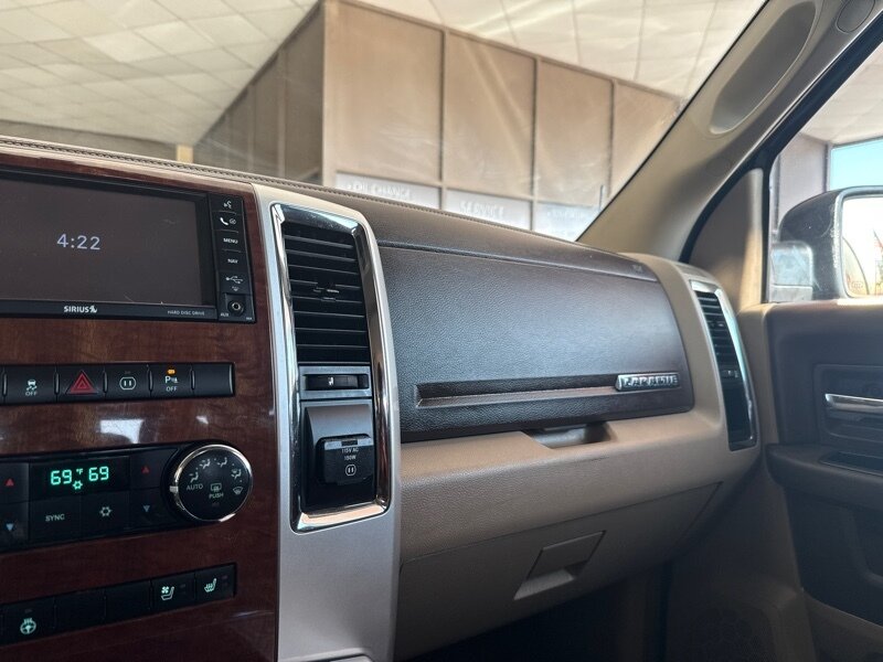 2011 RAM 1500 Laramie - Photo 28 - Arlington, TX 76011