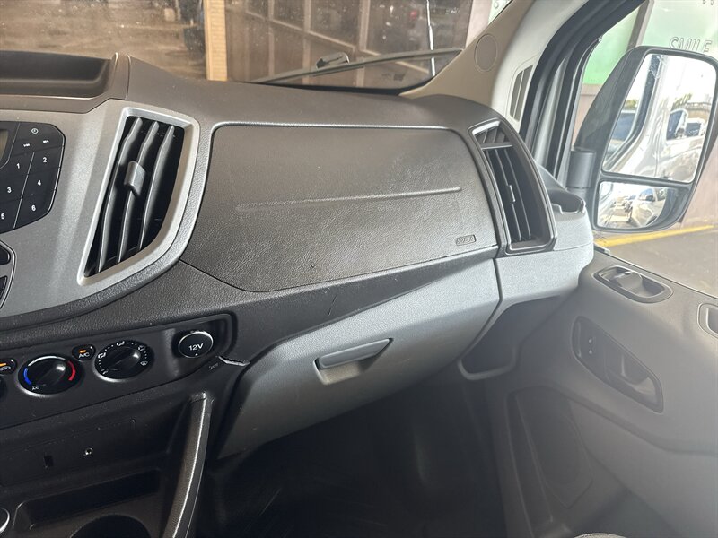 2016 Ford Transit 350 - Photo 26 - Arlington, TX 76011