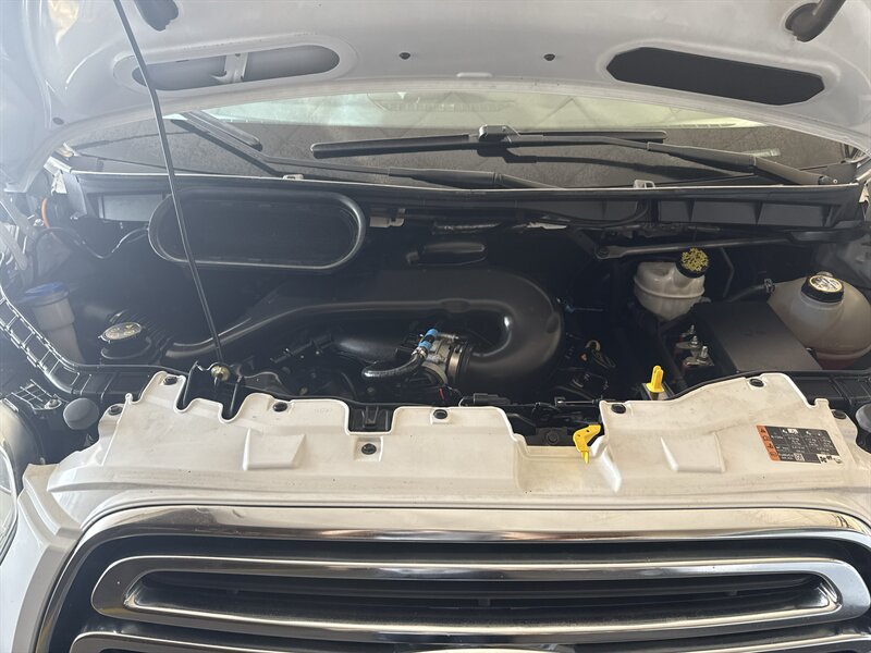 2016 Ford Transit 350 - Photo 30 - Arlington, TX 76011