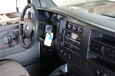 2014 Chevrolet Express 3500   - Photo 31 - Arlington, TX 76011