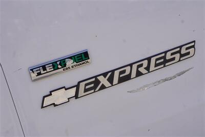 2011 Chevrolet Express 1500   - Photo 15 - Arlington, TX 76011