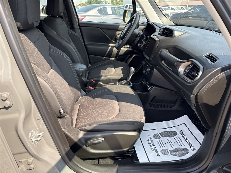 2023 Jeep Renegade Latitude - Photo 20 - Arlington, TX 76011