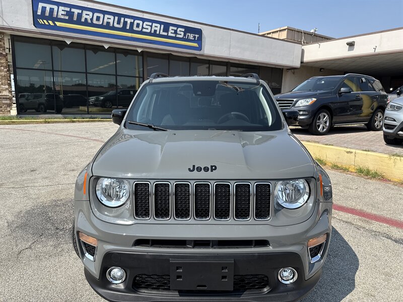 2023 Jeep Renegade Latitude - Photo 2 - Arlington, TX 76011