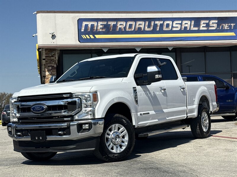 2020 Ford F-250 XLT   - Photo 1 - Arlington, TX 76011