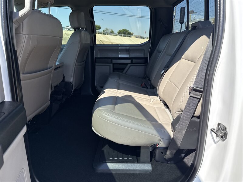 2020 Ford F-250 XLT - Photo 18 - Arlington, TX 76011