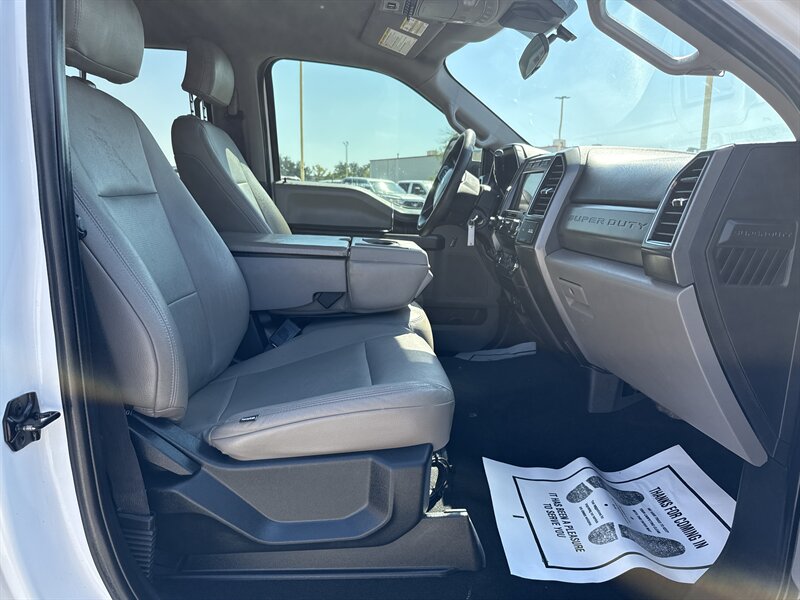 2020 Ford F-250 XLT - Photo 20 - Arlington, TX 76011