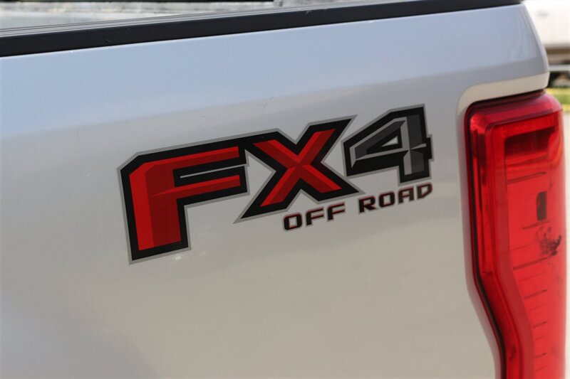 2017 Ford F-250 XL photo