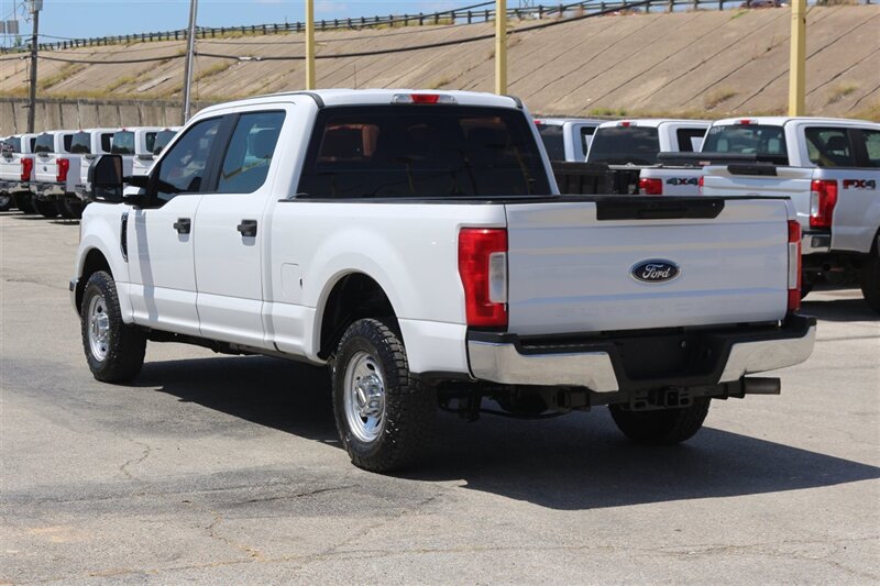 2017 Ford F-250 XL - Photo 7 - Arlington, TX 76011