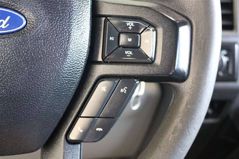 2017 Ford F-250 XL - Photo 27 - Arlington, TX 76011