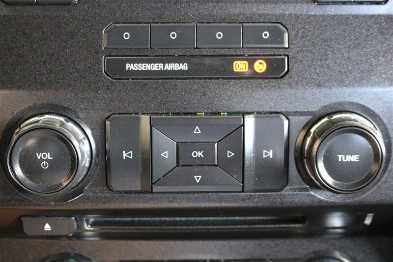 2017 Ford F-250 XL - Photo 22 - Arlington, TX 76011