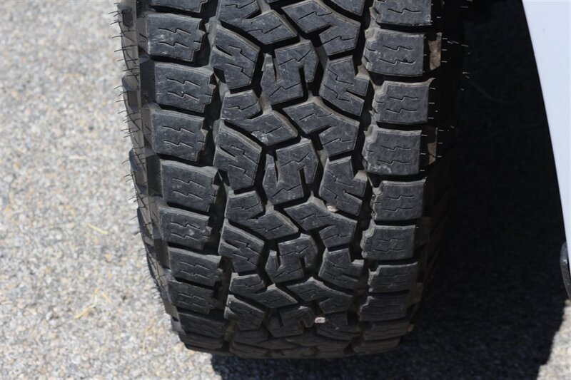 2017 Ford F-250 XL - Photo 4 - Arlington, TX 76011