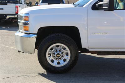 2015 Chevrolet Silverado 3500 Work Truck   - Photo 14 - Arlington, TX 76011