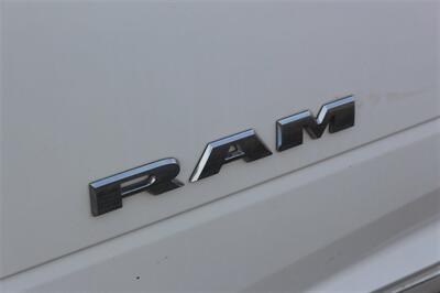 2021 RAM 2500 Tradesman   - Photo 17 - Arlington, TX 76011