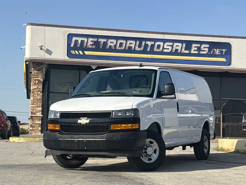 2019 Chevrolet Express 2500   - Photo 1 - Arlington, TX 76011