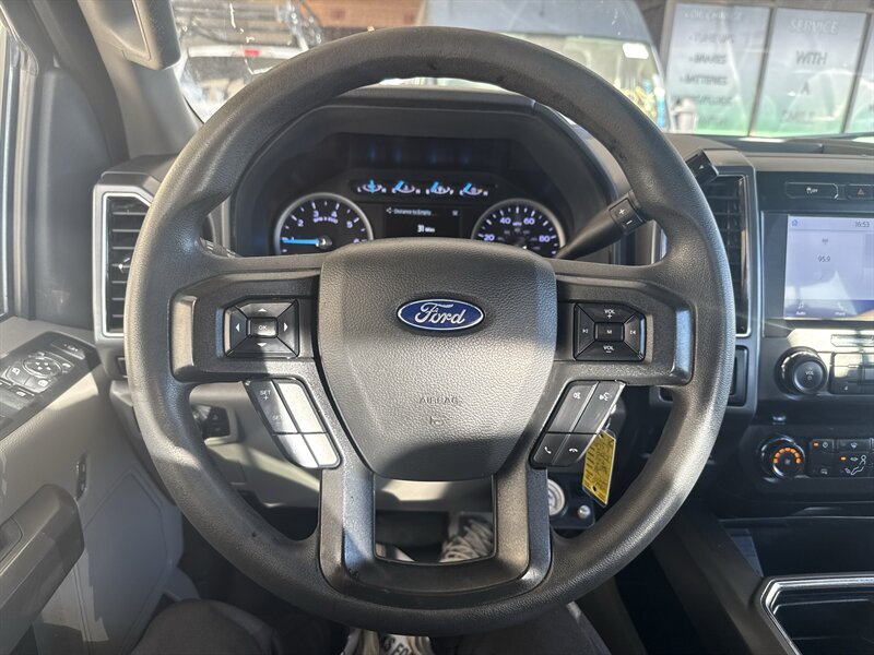 2022 Ford F-250 XLT - Photo 22 - Arlington, TX 76011