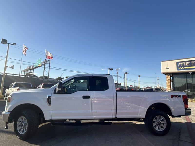 2022 Ford F-250 XLT - Photo 8 - Arlington, TX 76011