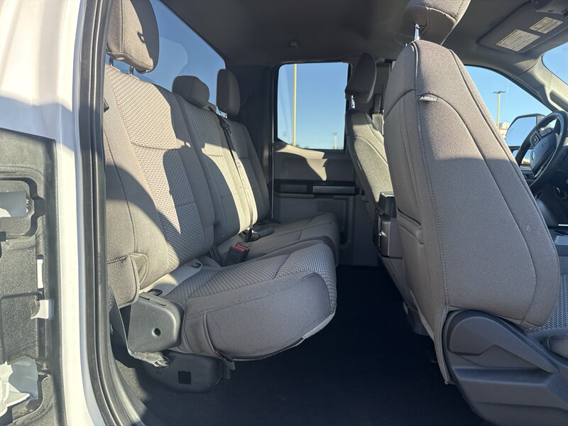 2022 Ford F-250 XLT - Photo 20 - Arlington, TX 76011