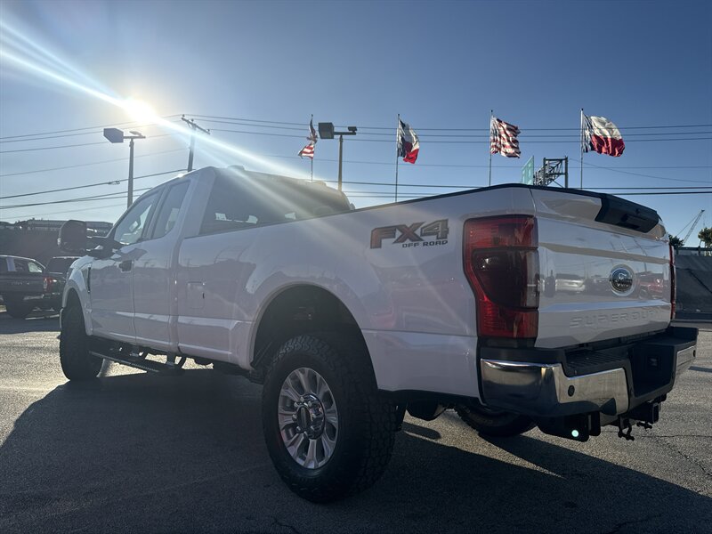 2022 Ford F-250 XLT - Photo 7 - Arlington, TX 76011
