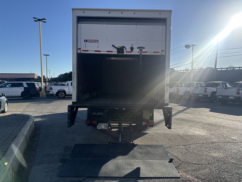 2021 Mitsubishi Fuso FE180 FE - Photo 7 - Arlington, TX 76011