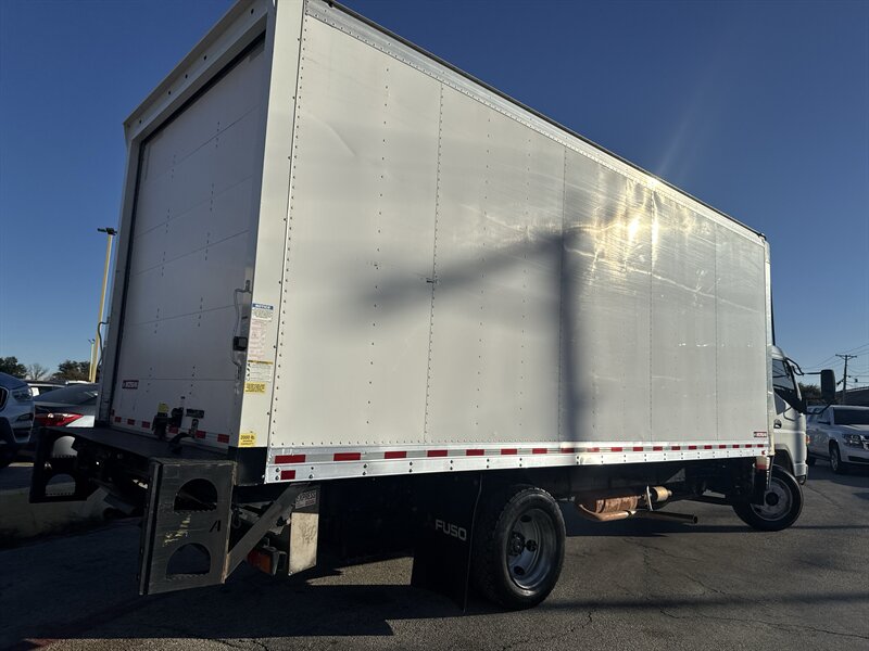2021 Mitsubishi Fuso FE180 FE - Photo 5 - Arlington, TX 76011