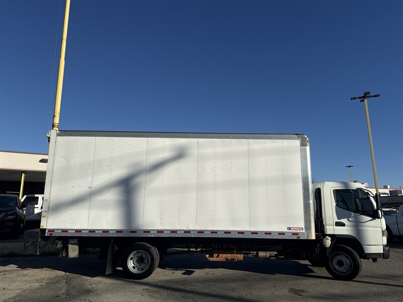 2021 Mitsubishi Fuso FE180 FE - Photo 4 - Arlington, TX 76011