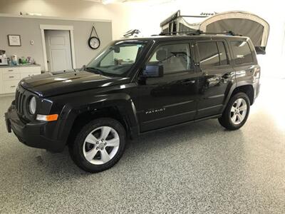 2011 Jeep Patriot North 4x4 heated Seats, sunroof only 2 owners   - Photo 1 - Coombs, BC V0R 1M0