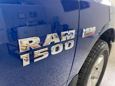 2014 RAM 1500 Reg Cab SXT  4x4 only 47700 kms with the Hemi V8   - Photo 26 - Coombs, BC V0R 1M0