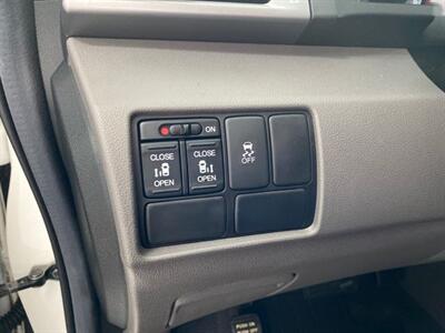 2013 Honda Odyssey EX  Power Sliding Doors Accident Free   - Photo 16 - Coombs, BC V0R 1M0