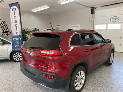 2015 Jeep Cherokee Limited 4x4 Fully Loaded Sunroof Leather Blind Spo   - Photo 16 - Coombs, BC V0R 1M0