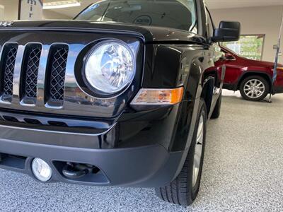 2014 Jeep Patriot 4x4 Freedom 2 Off Road Group $99 B/W  $2000 down   - Photo 25 - Coombs, BC V0R 1M0