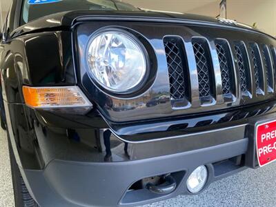 2014 Jeep Patriot 4x4 Freedom 2 Off Road Group $99 B/W  $2000 down   - Photo 20 - Coombs, BC V0R 1M0