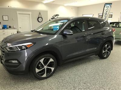 2016 Hyundai Tucson 1.6T Premium AWD with Back up Camera/Blind Spot   - Photo 1 - Coombs, BC V0R 1M0