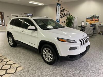2014 Jeep Cherokee Latitude 4x4 V6 Panoramic Roof New Tires New Brake   - Photo 7 - Coombs, BC V0R 1M0
