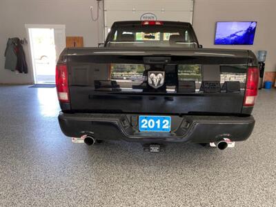 2012 RAM 1500 Express 4x2 only 48700 kms Hemi V8 Power Group A/C   - Photo 7 - Coombs, BC V0R 1M0