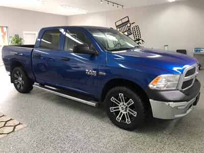 2015 RAM 1500 SXT Crew cab 4x4 New 20 Tires and Back up Camera   - Photo 19 - Coombs, BC V0R 1M0