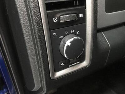 2015 RAM 1500 SXT Crew cab 4x4 New 20 Tires and Back up Camera   - Photo 26 - Coombs, BC V0R 1M0