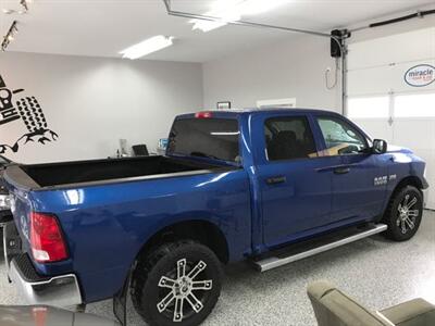 2015 RAM 1500 SXT Crew cab 4x4 New 20 Tires and Back up Camera   - Photo 17 - Coombs, BC V0R 1M0