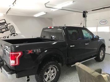 2017 Ford F-150 XLT 4x4 XTR with Max Trailer Tow   - Photo 11 - Coombs, BC V0R 1M0